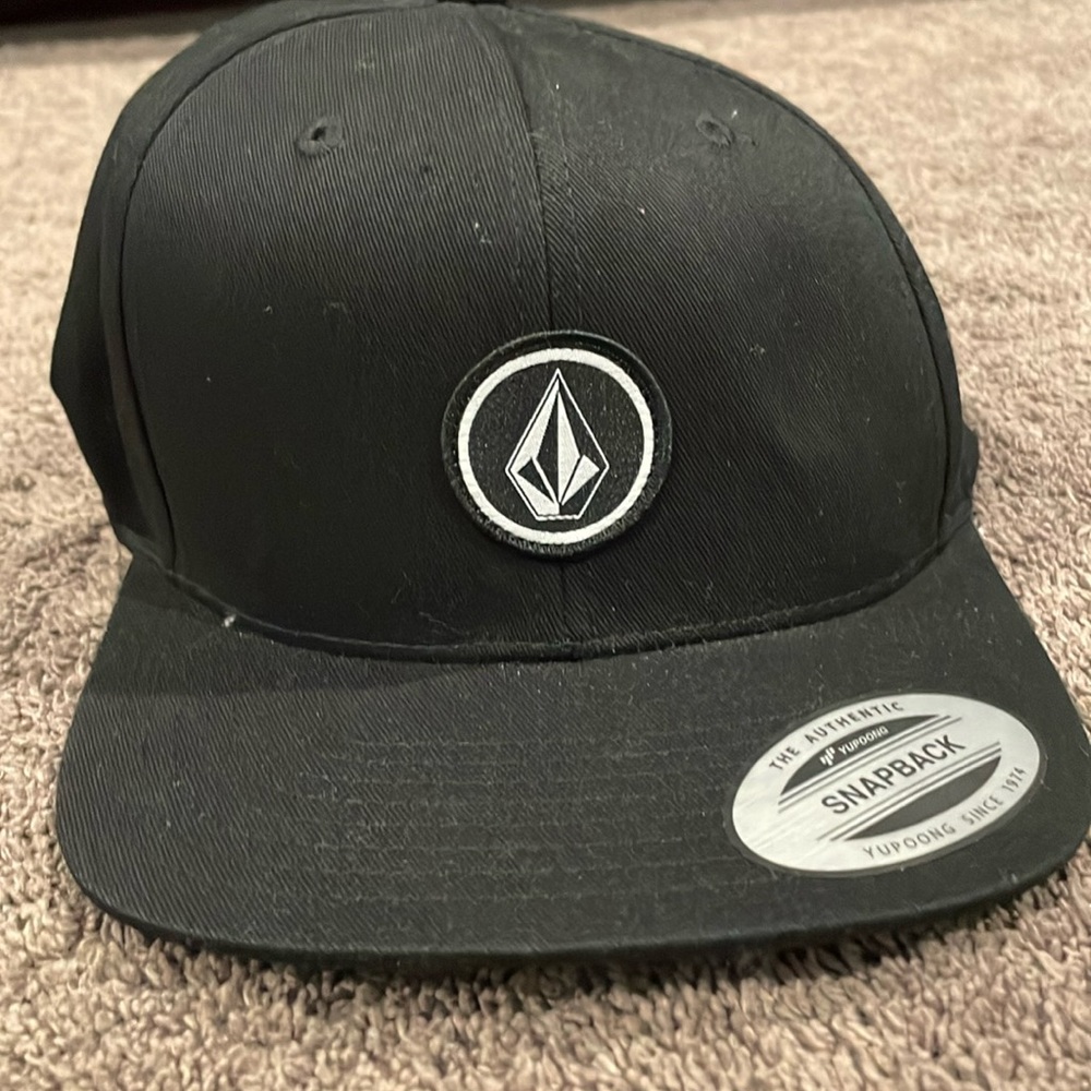 Quicksilver Snap Back hat